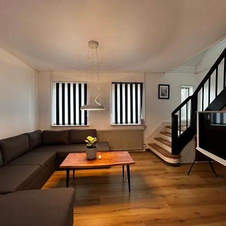 Cozy House Close To Puttgarden & Femern & Lalandia & Knuthenborg Villa Holeby