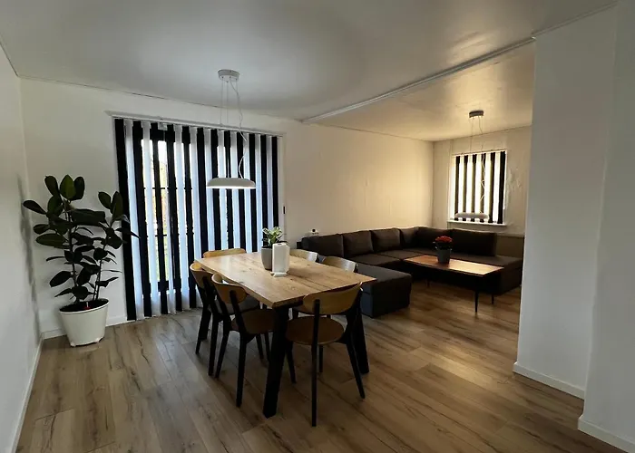 Cozy House Close To Puttgarden & Femern & Lalandia & Knuthenborg Villa Holeby